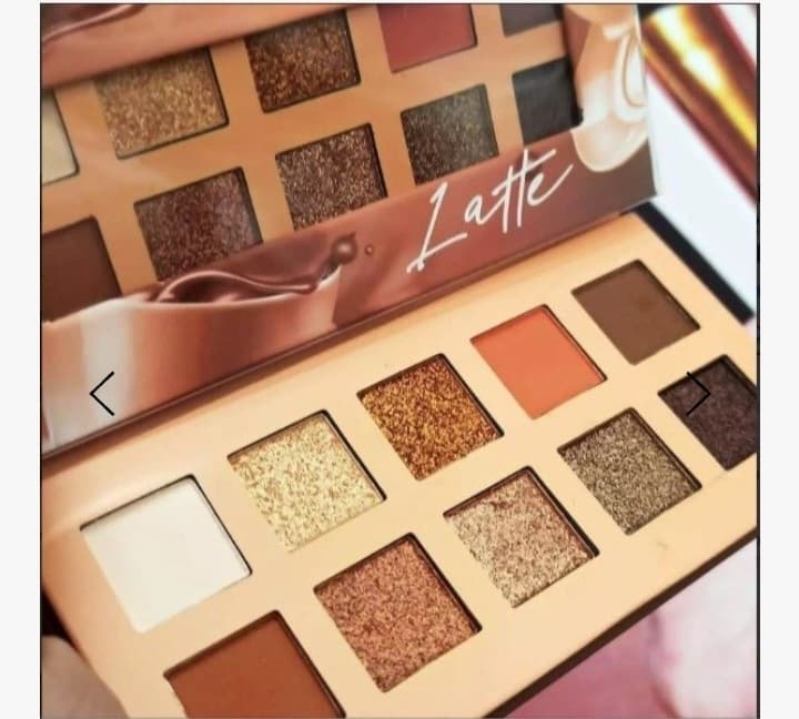 Imagen presentación de Paleta de sombras LATTE Ruby Rose